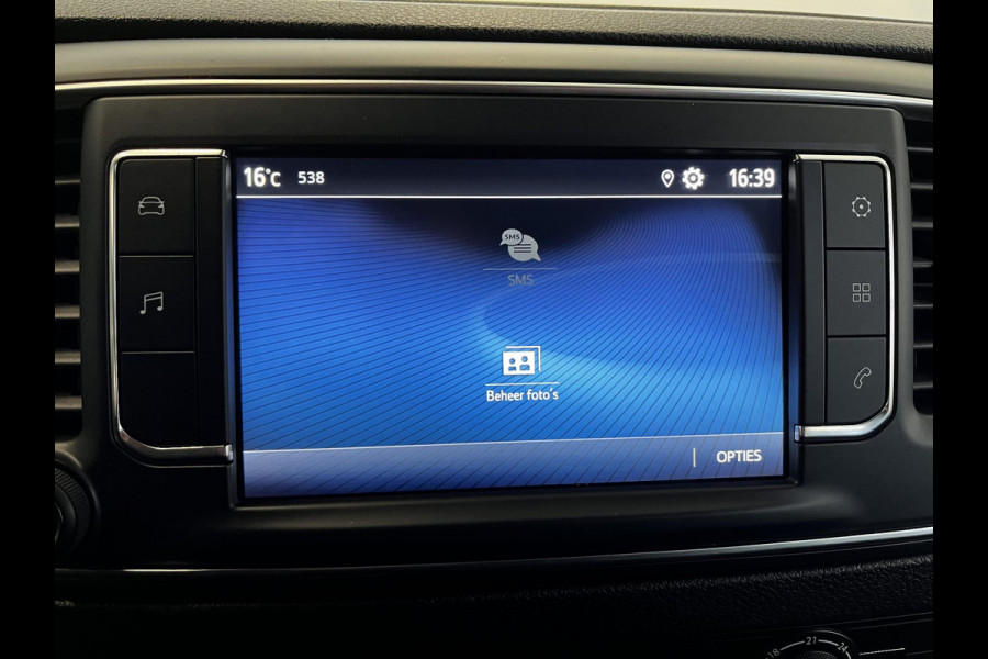 Toyota PROACE Electric Shuttle Long L3 Extra Range 75 kWh 9 pers. Navigatie Apple Carplay/Android Auto Parkeersensoren Cruise Control Lichtmetalen velgen Getinte ramen Airco