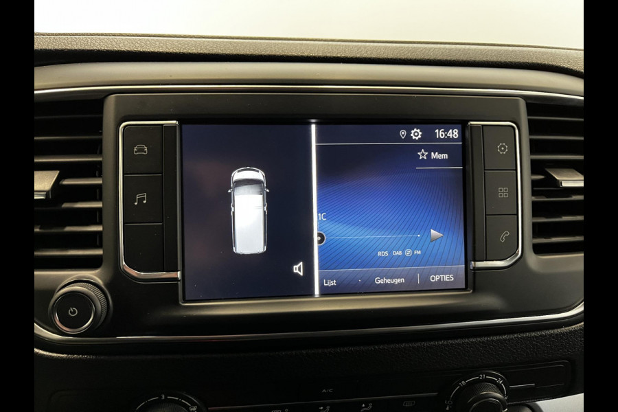 Toyota PROACE Electric Shuttle Long L3 Extra Range 75 kWh 9 pers. Navigatie Apple Carplay/Android Auto Parkeersensoren Cruise Control Lichtmetalen velgen Getinte ramen Airco
