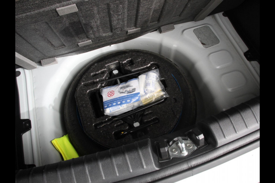 Kia Picanto 1.0 CVVT Design Edition Navigatie Camera Climate Control Lichtmetalen Velgen Cruise Control