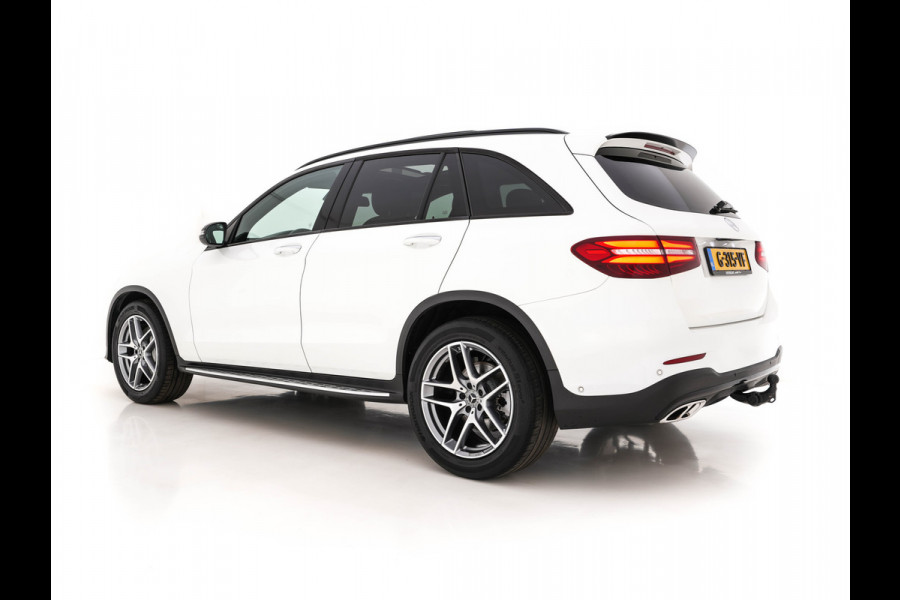 Mercedes-Benz GLC 250 4MATIC Premium AMG-Sportpack Aut. *PANO | LEATHER-MICROFIBRE | FULL-LED | BLINDSPOT | SPORT-SEATS | NAVI-FULLMAP | CAMERA | SHIFT-PADDLES | AMBIENT-LIGHT | HEATED-SEATS | TOWBAR | 19''ALU*