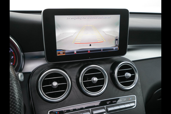Mercedes-Benz GLC 250 4MATIC Premium AMG-Sportpack Aut. *PANO | LEATHER-MICROFIBRE | FULL-LED | BLINDSPOT | SPORT-SEATS | NAVI-FULLMAP | CAMERA | SHIFT-PADDLES | AMBIENT-LIGHT | HEATED-SEATS | TOWBAR | 19''ALU*