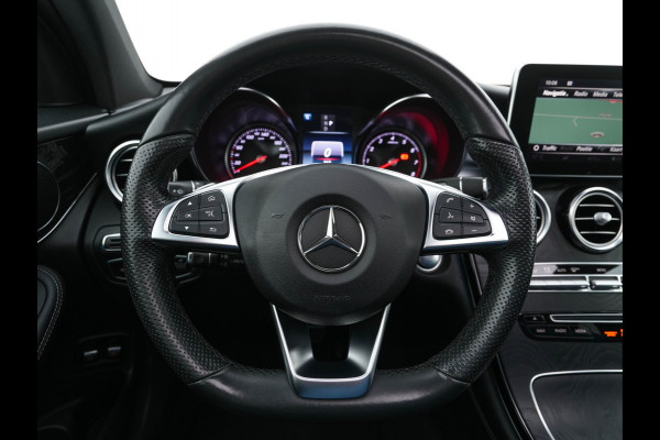 Mercedes-Benz GLC 250 4MATIC Premium AMG-Sportpack Aut. *PANO | LEATHER-MICROFIBRE | FULL-LED | BLINDSPOT | SPORT-SEATS | NAVI-FULLMAP | CAMERA | SHIFT-PADDLES | AMBIENT-LIGHT | HEATED-SEATS | TOWBAR | 19''ALU*