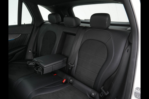 Mercedes-Benz GLC 250 4MATIC Premium AMG-Sportpack Aut. *PANO | LEATHER-MICROFIBRE | FULL-LED | BLINDSPOT | SPORT-SEATS | NAVI-FULLMAP | CAMERA | SHIFT-PADDLES | AMBIENT-LIGHT | HEATED-SEATS | TOWBAR | 19''ALU*