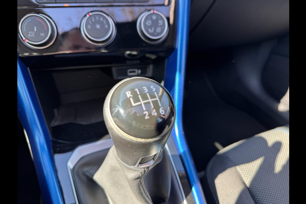 Volkswagen T-Roc 1.5 TSI Sport Camera Panorama Stoelver. Trekhaak