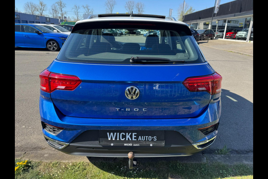 Volkswagen T-Roc 1.5 TSI Sport Camera Panorama Stoelver. Trekhaak