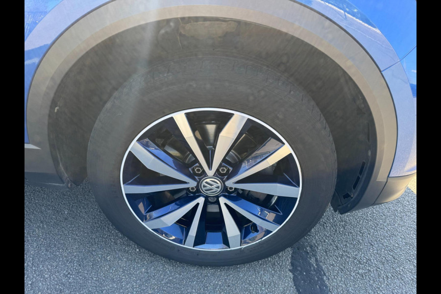 Volkswagen T-Roc 1.5 TSI Sport Camera Panorama Stoelver. Trekhaak