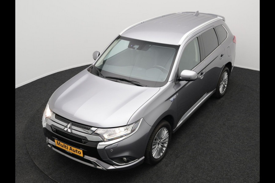Mitsubishi Outlander 2.4 Intense Plug in Hybrid 225pk PHEV | Alcantara Sportstoelen | Parkeersensoren | Adaptive Cruise | Apple Carplay | Camera | DAB | L.M. 18" | Climate Control |