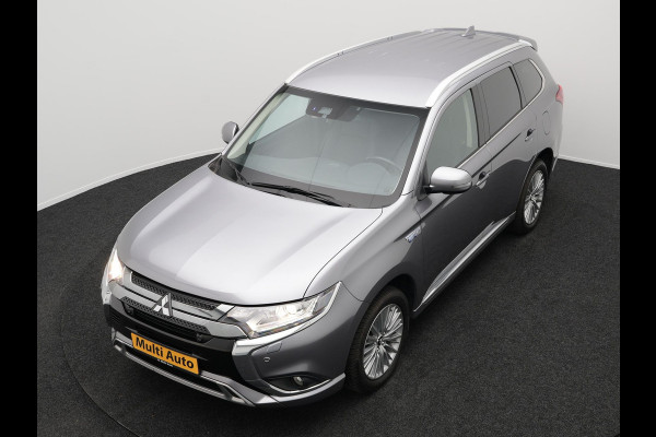 Mitsubishi Outlander 2.4 Intense Plug in Hybrid 225pk PHEV | Alcantara Sportstoelen | Parkeersensoren | Adaptive Cruise | Apple Carplay | Camera | DAB | L.M. 18" | Climate Control |