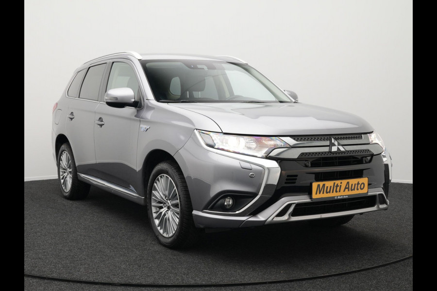 Mitsubishi Outlander 2.4 Intense Plug in Hybrid 225pk PHEV | Alcantara Sportstoelen | Parkeersensoren | Adaptive Cruise | Apple Carplay | Camera | DAB | L.M. 18" | Climate Control |