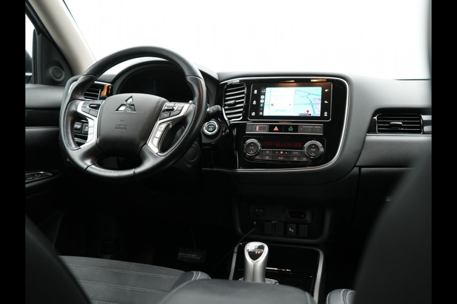 Mitsubishi Outlander 2.4 Intense Plug in Hybrid 225pk PHEV | Alcantara Sportstoelen | Parkeersensoren | Adaptive Cruise | Apple Carplay | Camera | DAB | L.M. 18" | Climate Control |
