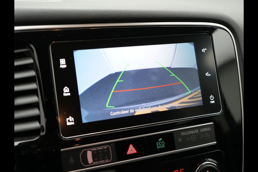 Mitsubishi Outlander 2.4 Intense Plug in Hybrid 225pk PHEV | Alcantara Sportstoelen | Parkeersensoren | Adaptive Cruise | Apple Carplay | Camera | DAB | L.M. 18" | Climate Control |