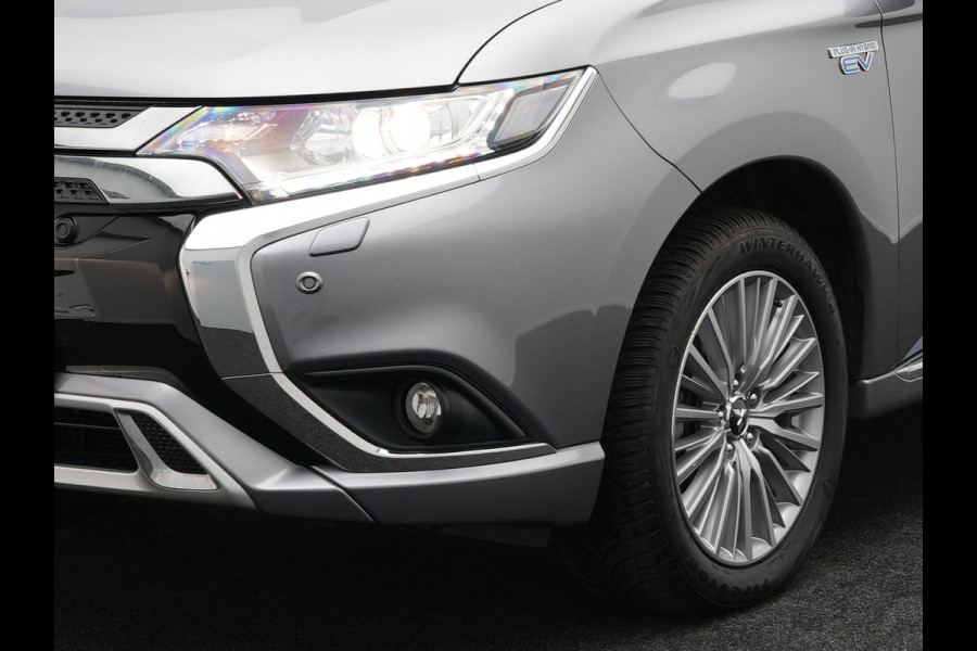 Mitsubishi Outlander 2.4 Intense Plug in Hybrid 225pk PHEV | Alcantara Sportstoelen | Parkeersensoren | Adaptive Cruise | Apple Carplay | Camera | DAB | L.M. 18" | Climate Control |