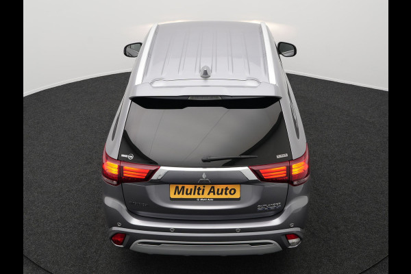 Mitsubishi Outlander 2.4 Intense Plug in Hybrid 225pk PHEV | Alcantara Sportstoelen | Parkeersensoren | Adaptive Cruise | Apple Carplay | Camera | DAB | L.M. 18" | Climate Control |