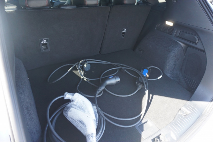 Ford Kuga PHEV ST-LINE AUTOMAAT B&O AUDIO | NAVI | CARPLAY | STOELVERW!