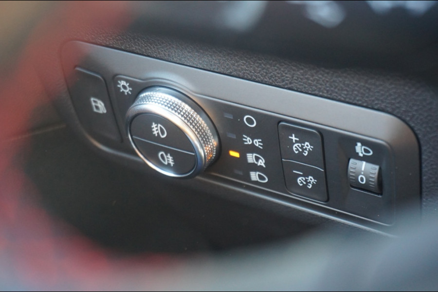 Ford Kuga PHEV ST-LINE AUTOMAAT B&O AUDIO | NAVI | CARPLAY | STOELVERW!