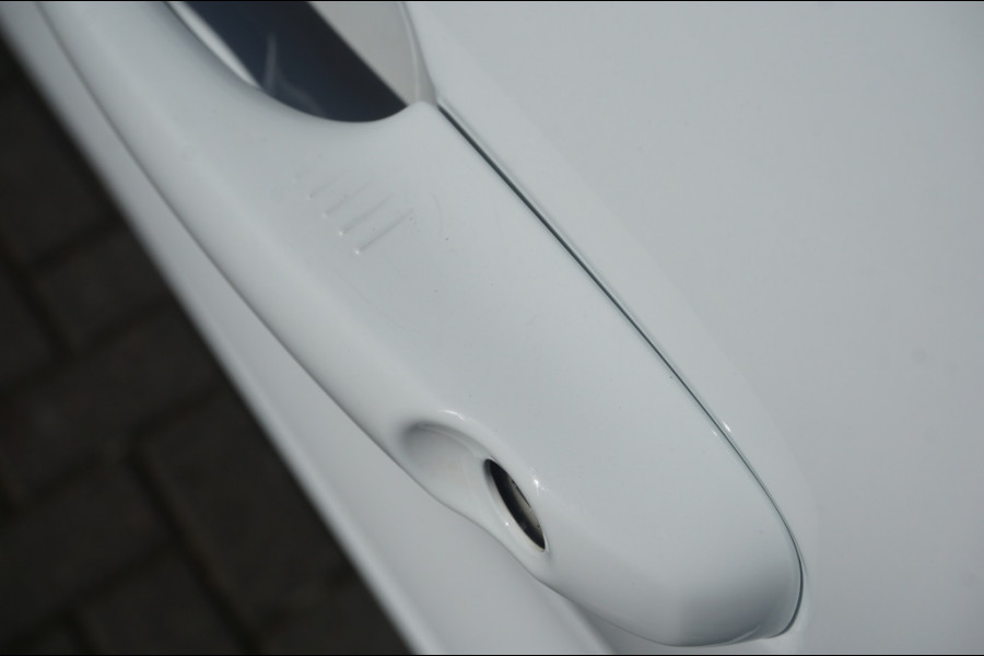 Ford Kuga PHEV ST-LINE AUTOMAAT B&O AUDIO | NAVI | CARPLAY | STOELVERW!