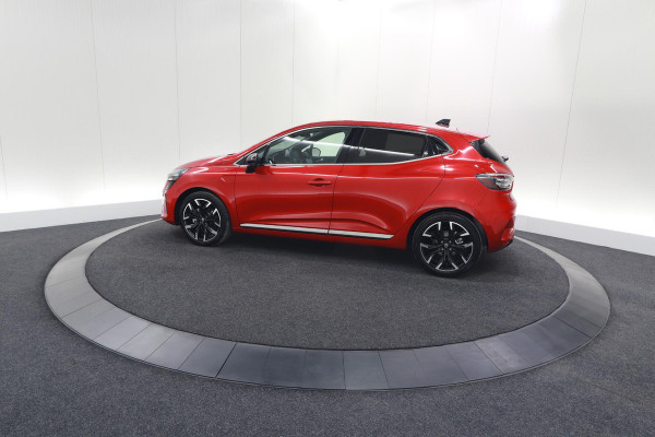 Renault Clio 1.6 E-Tech Full Hybrid 145 techno | 360 Camera | Bose Audio | Stoelverwarming | 9.3 Inch Groot Scherm