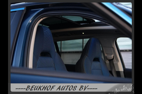 Lynk & Co 01 1.5 Benzine/Hybride 360Cam Pano Carplay Cruise