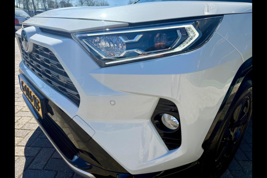 Toyota RAV4 2.5 Hybrid 218pk Bi-Tone, Leder, Full LED, JBL, 360 Camera's