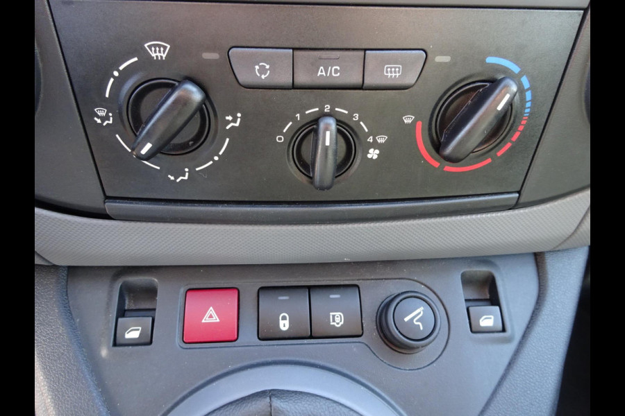 Peugeot Partner 120 1.6 BlueHDi 100 Pk MARGE AUTO AIRCO NAVI 2 x AIRBAG SCHUIFDEUR