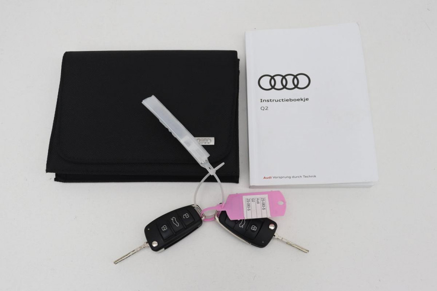 Audi Q2 35 TFSI Sport | Trekhaak | Camera | Navigatie | Sportstoelen | Climate control | PDC | Cruise control | Bluetooth
