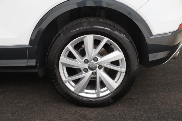 Audi Q2 35 TFSI Sport | Trekhaak | Camera | Navigatie | Sportstoelen | Climate control | PDC | Cruise control | Bluetooth