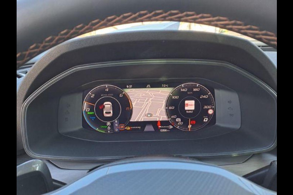 CUPRA Formentor 1.4 e-Hybrid VZ Copper Edition 244pk | Panoramadak | Adaptieve Cruise | Matrix Led | Stoelverwarming