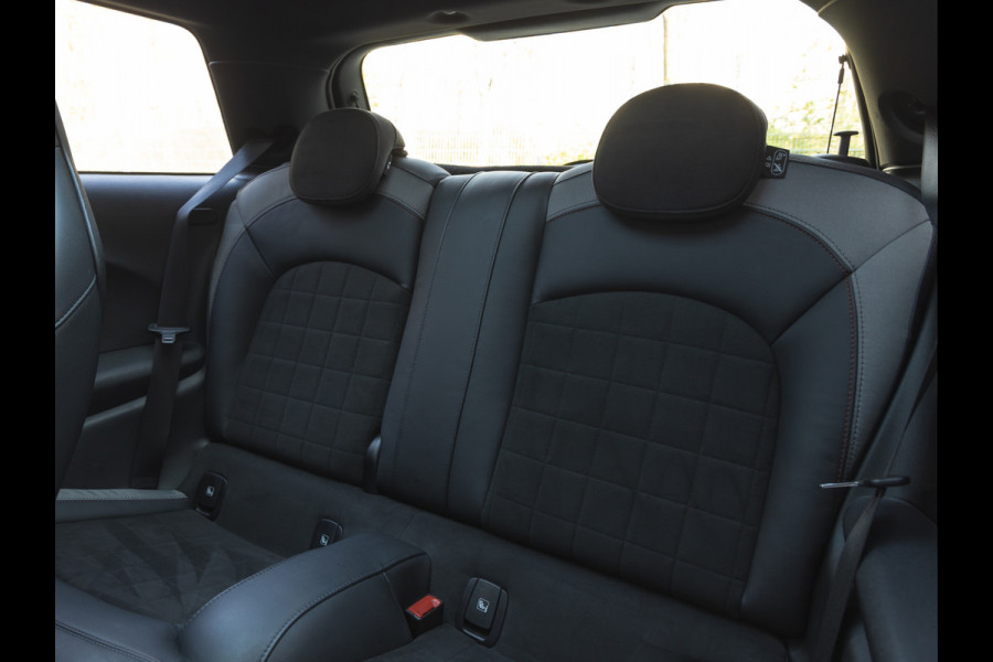 MINI Mini 2.0 John Cooper Works - Pano - Harman Kardon - Full-Option! - JCW