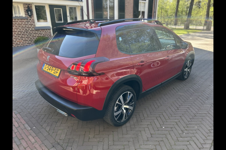 Peugeot 2008 1.2 110pk Automaat GT-Line Panodak, Navi, Carplay, PDC