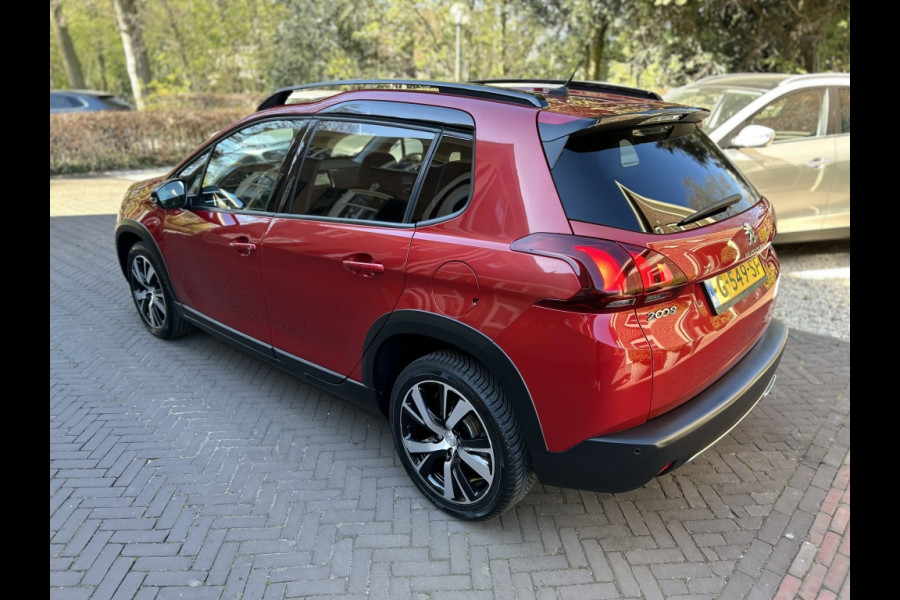 Peugeot 2008 1.2 110pk Automaat GT-Line Panodak, Navi, Carplay, PDC