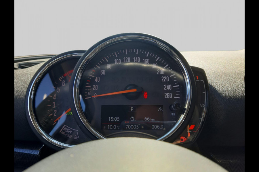 MINI Clubman 1.5 One Salt Business | automaat | navigatie | Apple Carplay/Android Auto | PDC