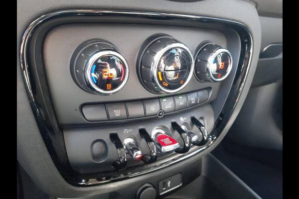 MINI Clubman 1.5 One Salt Business | automaat | navigatie | Apple Carplay/Android Auto | PDC