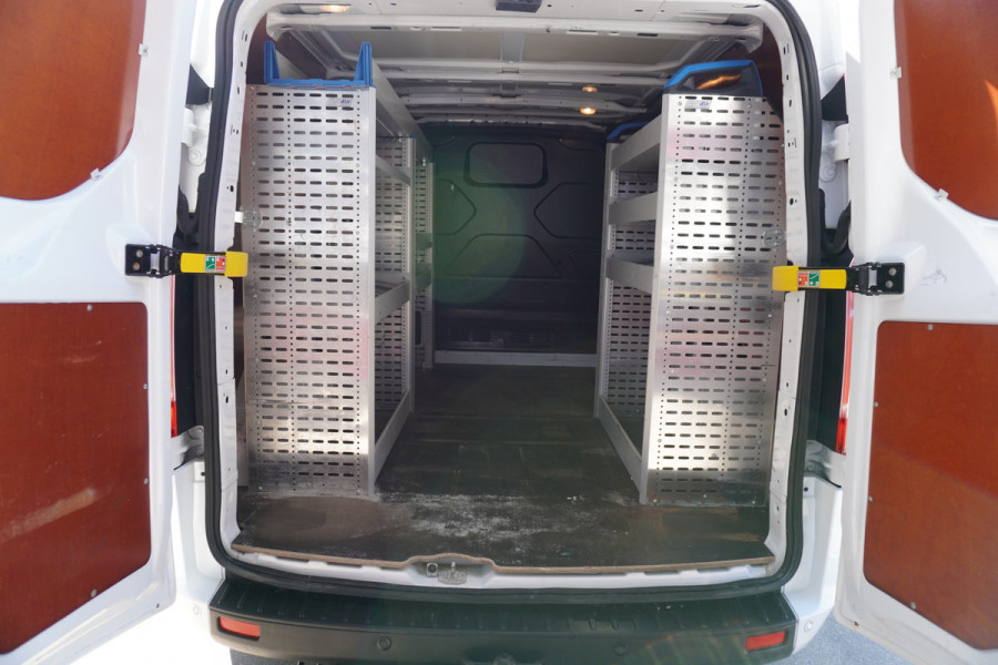Ford Transit Custom 300S 2.0 TDCI 130PK L1H1 Trend Nr. V049 | Airco | Cruise | Navi | Trekhaak | Iaadruimte inrichting