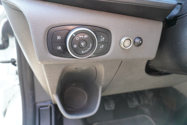 Ford Transit Custom 300S 2.0 TDCI 130PK L1H1 Trend Nr. V049 | Airco | Cruise | Navi | Trekhaak | Iaadruimte inrichting