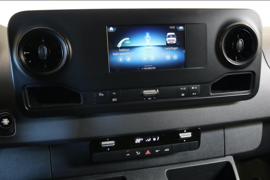 Mercedes-Benz Sprinter 314 CDI AUTOMAAT L2/H2 NAVI CAMERA MBUX CLIMA CRUISE CONTROL TREEPLANK LEASE V/A €199 P.M. INRUIL MOGELIJK