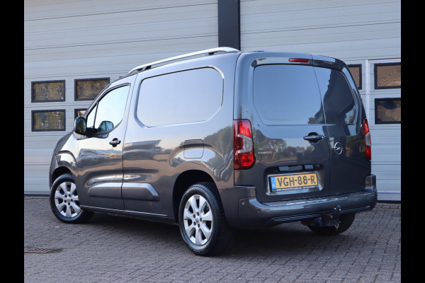 Opel Combo 1.5D 96 kw 131 pk Automaat - Innovation - Trekhaak