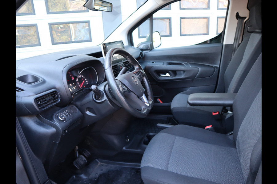 Opel Combo 1.5D 96 kw 131 pk Automaat - Innovation - Trekhaak