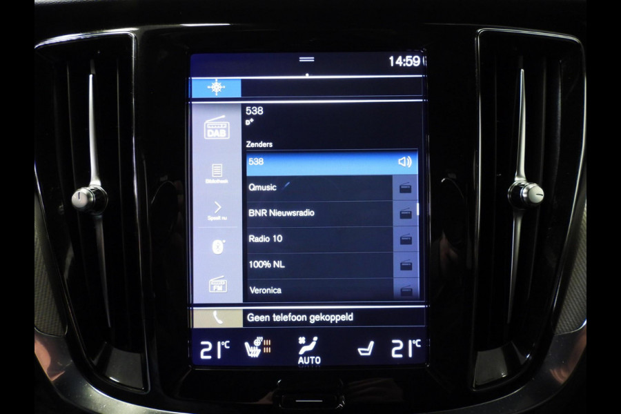 Volvo V60 2.0 T8 Recharge AWD R-Design LEER/CAMERA/H&K/TREKHAAK/19"LMV!