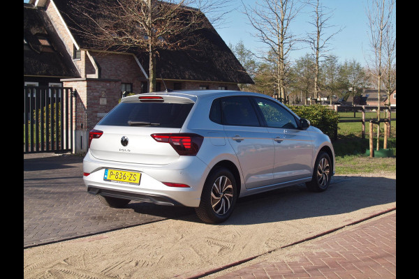 Volkswagen Polo 1.0 TSI Life Business | Apple Carplay | Cruise Control | Parkeersensoren | Stoelverwarming | Automaat |