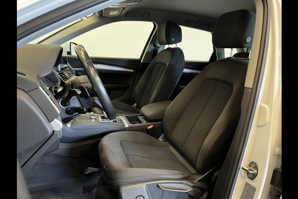 Audi Q5 50 TFSI e S edition 299 PK S-Line Airco | ECC MMI Navi Plus Cruise Control PDC VA Trekhaak