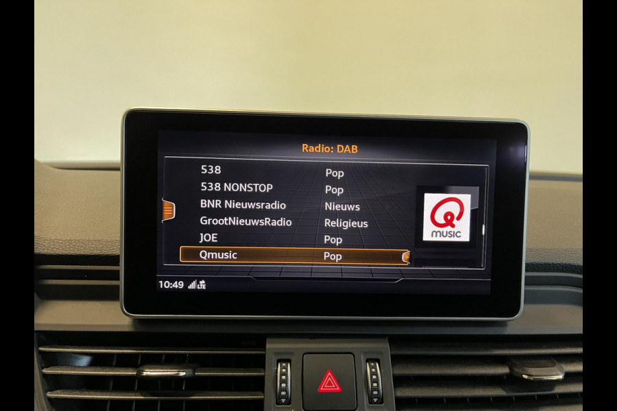 Audi Q5 50 TFSI e S edition 299 PK S-Line Airco | ECC MMI Navi Plus Cruise Control PDC VA Trekhaak