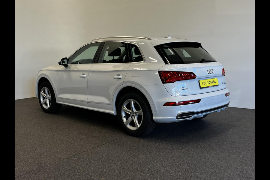 Audi Q5 50 TFSI e S edition 299 PK S-Line Airco | ECC MMI Navi Plus Cruise Control PDC VA Trekhaak
