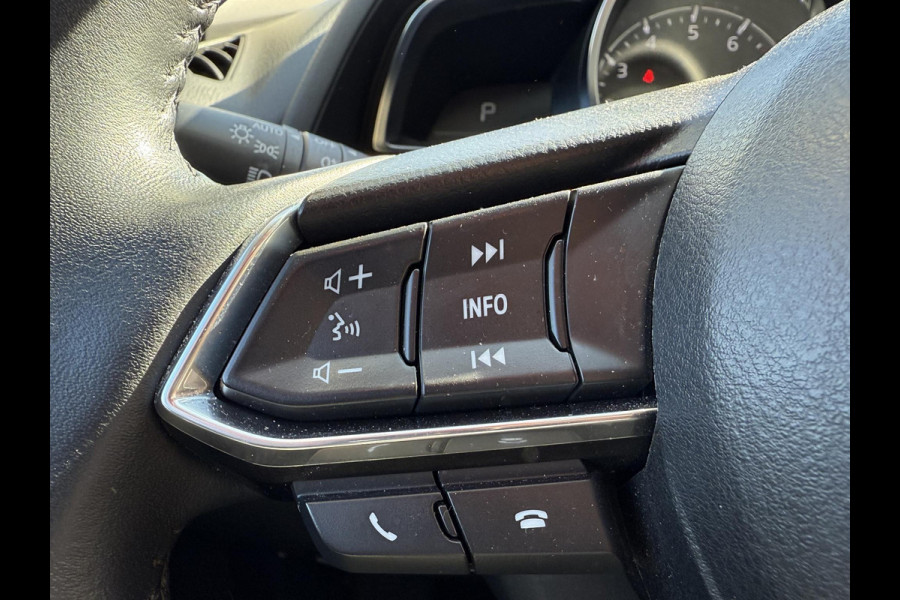 Mazda 2 1.5 Skyactiv-G Luxury Automaat | iACTIVSENSE PACK | CAMERA | STOELVERWARMING |