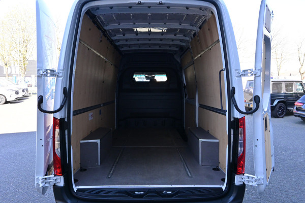 Mercedes-Benz Sprinter 317 CDI L2H2 3500 kg trekhaak, MBUX met parkeerpakket en camera