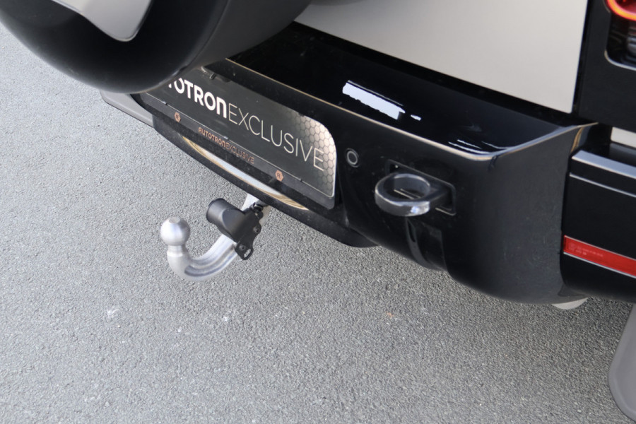 Land Rover Defender 110 P400e X-Dynamic SE URBAN | ADAPTIVE CRUISE | TREKHAAK | STOELVERWARMING | STUURVERWARMING | ELEKTRISCHE STOELEN |
