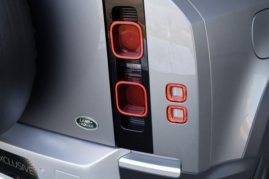 Land Rover Defender 110 P400e X-Dynamic SE URBAN | ADAPTIVE CRUISE | TREKHAAK | STOELVERWARMING | STUURVERWARMING | ELEKTRISCHE STOELEN |
