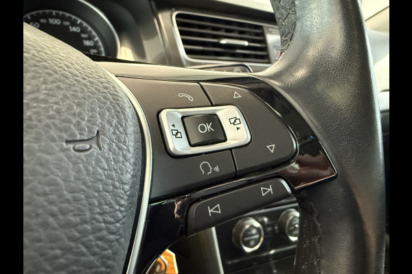 Volkswagen Golf 1.4 TSI Highline Panoramadak Navigatie Full-led 150pk!
