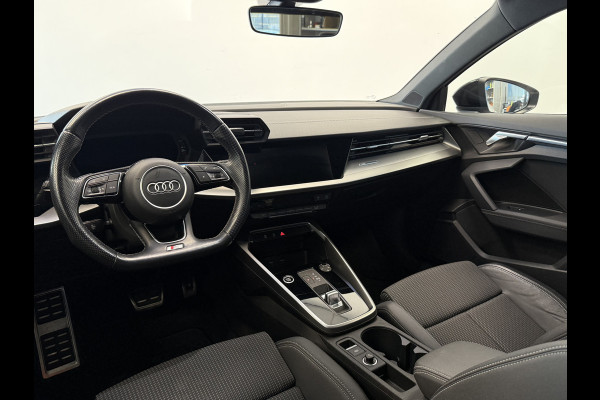 Audi A3 Limousine 30 TFSI S edition 2x S-Line Full-led Navigatie 24 maanden garantie mogelijk (*vraag naar de voorwaarden)