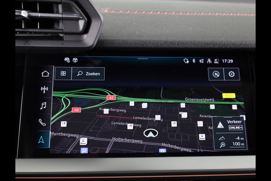Audi A3 Sportback 35 TFSI S edition 150 pk S-tronic | Verlengde garantie | Navigatie | Panoramadak | Parkeersensoren (Park assist) | Cruise control | Full-LED koplampen | S-line |