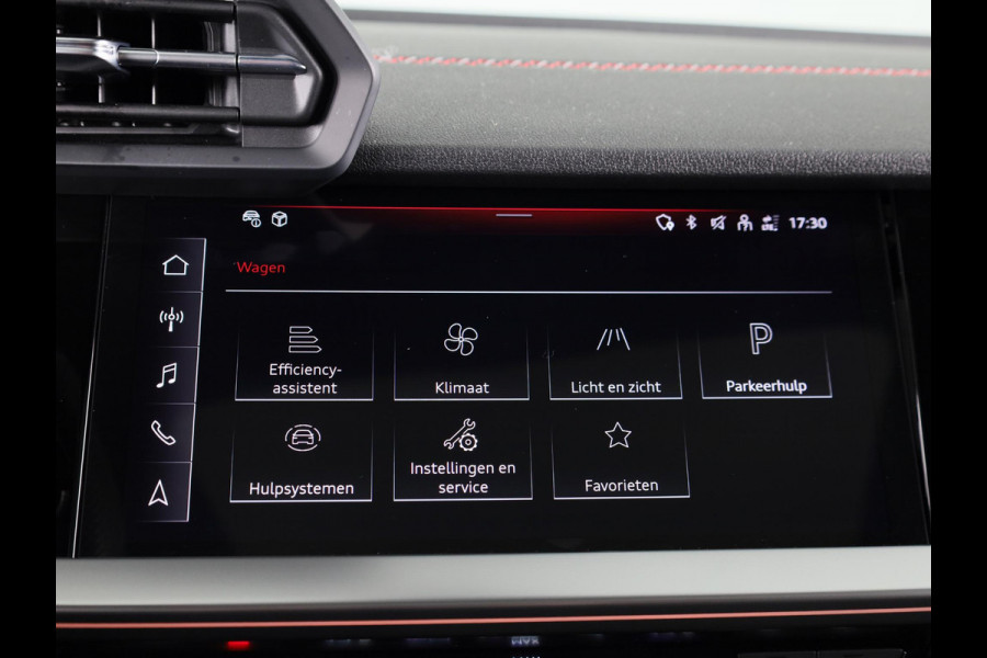 Audi A3 Sportback 35 TFSI S edition 150 pk S-tronic | Verlengde garantie | Navigatie | Panoramadak | Parkeersensoren (Park assist) | Cruise control | Full-LED koplampen | S-line |